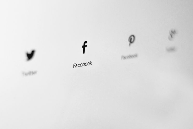 Facebook und andere Netzwerke